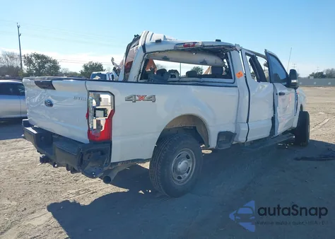 2023 Ford F-250 Xl z USA, uszkodzony, nr VIN 1FT7X2BA8PEC14517